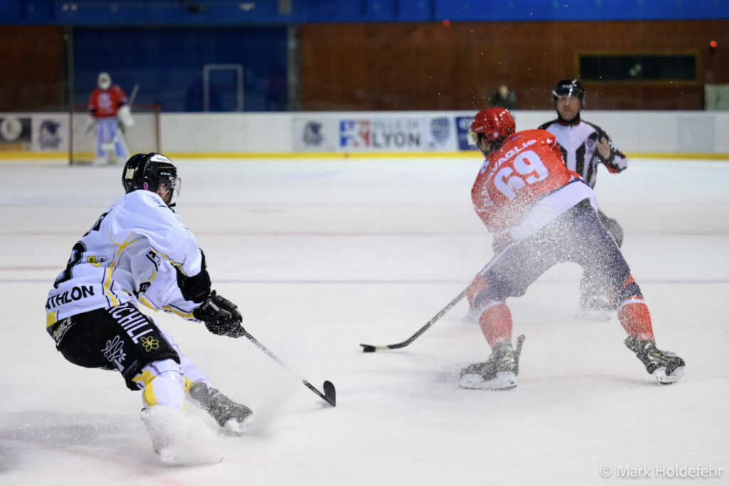 Lyon vs roanne lyon hockey club.133