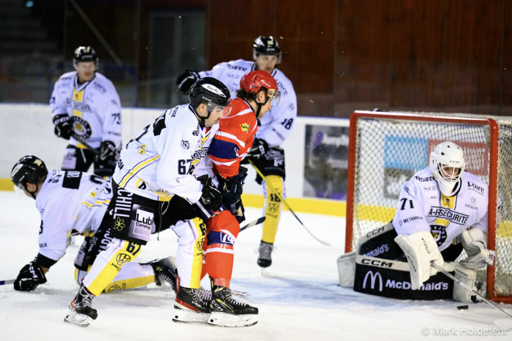 Lyon vs roanne lyon hockey club.53