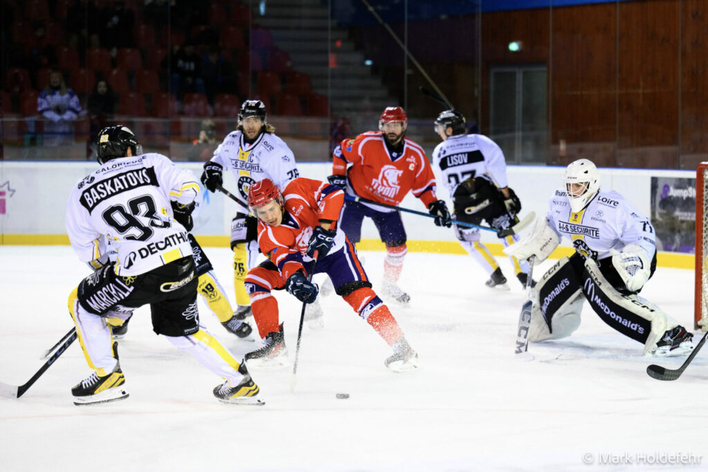 Lyon vs roanne lyon hockey club.86