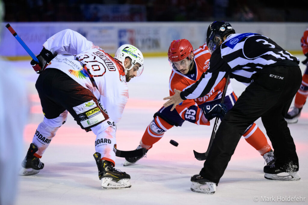 Lyon vs la roche sur yon lyon hockey club.103