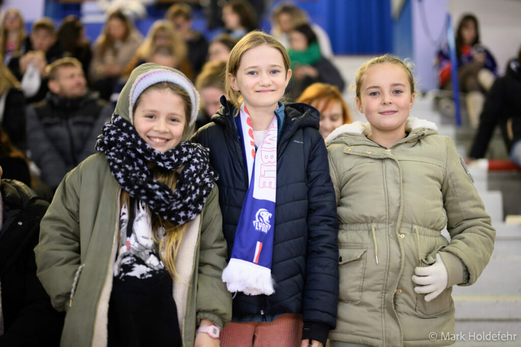 Lyon vs la roche sur yon lyon hockey club.120