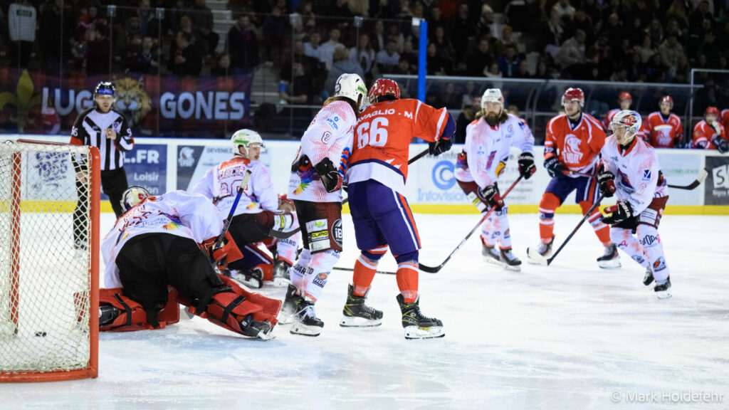 Lyon vs la roche sur yon lyon hockey club.21