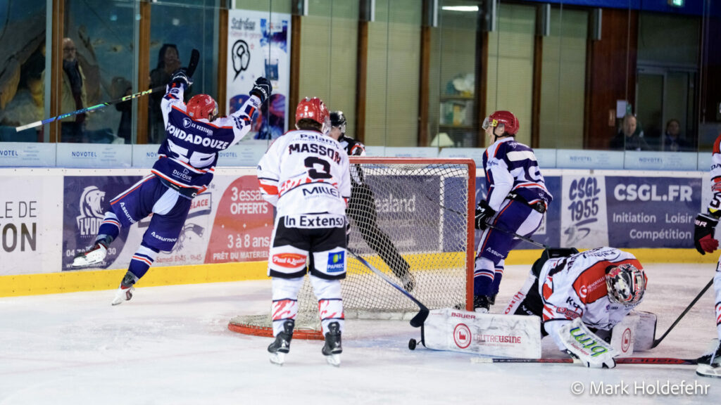 Lyon vs cholet lyon hockey club44