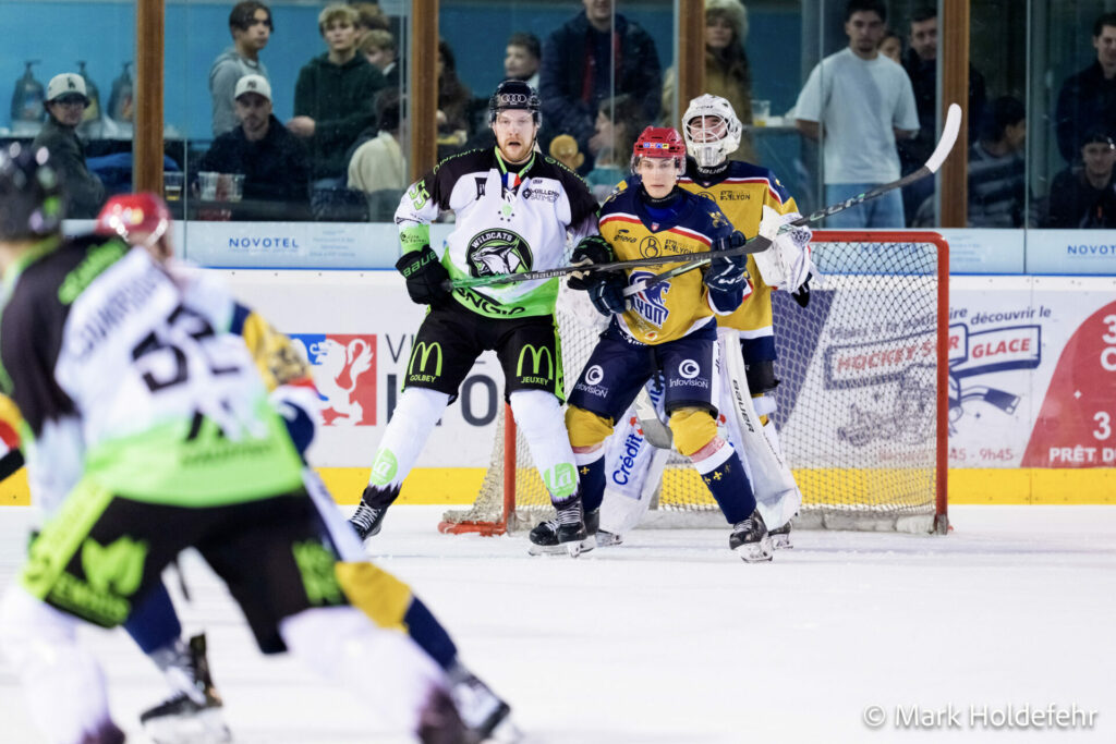 Lyon vs epinal lyon hockey club102