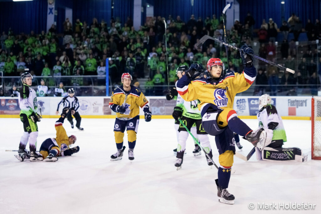 Lyon vs epinal lyon hockey club129