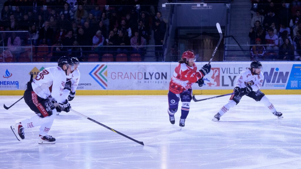 Lyon vs morzine lyon hockey club3