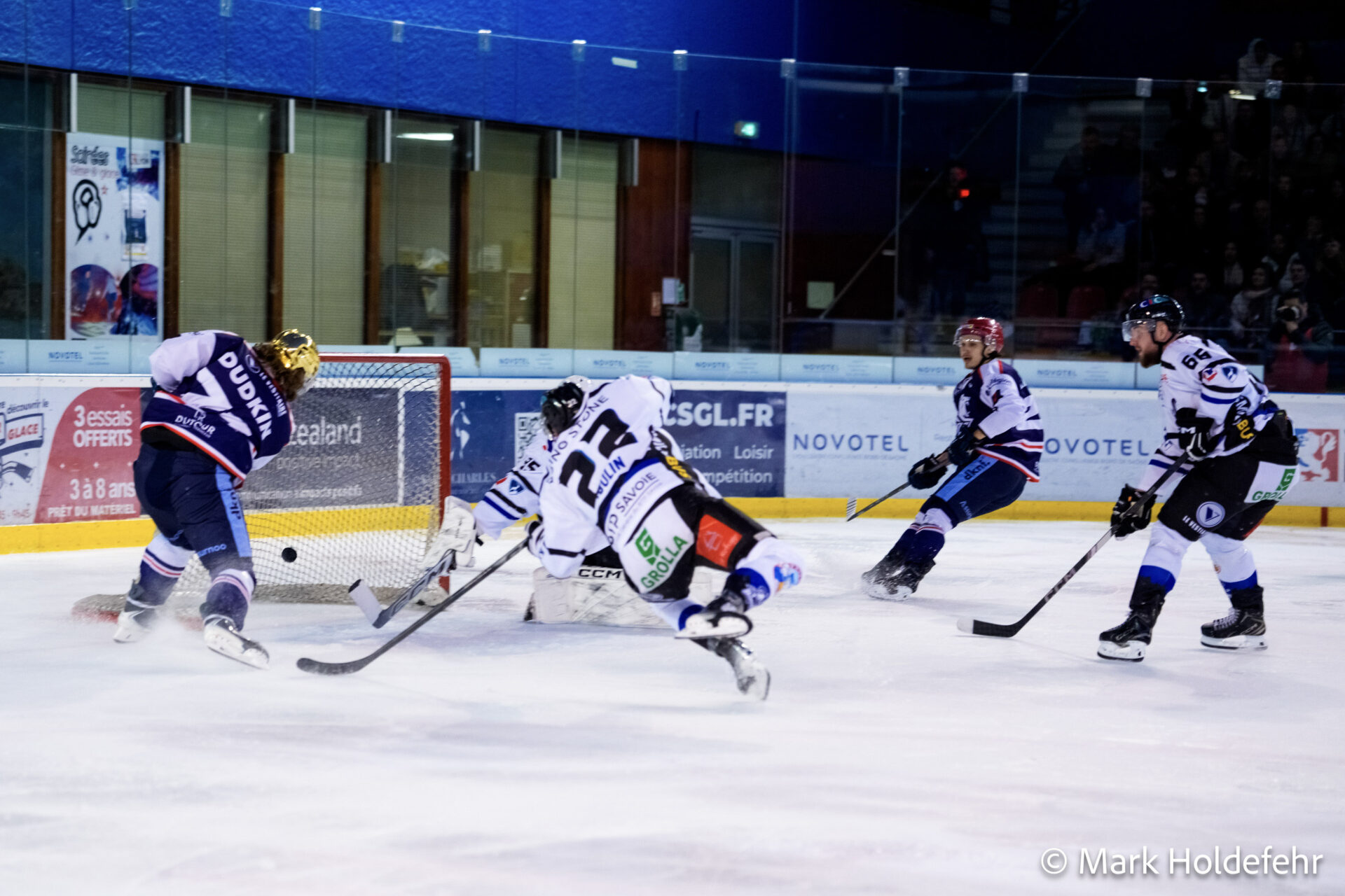 Lyon vs hcmp lyon hockey club149
